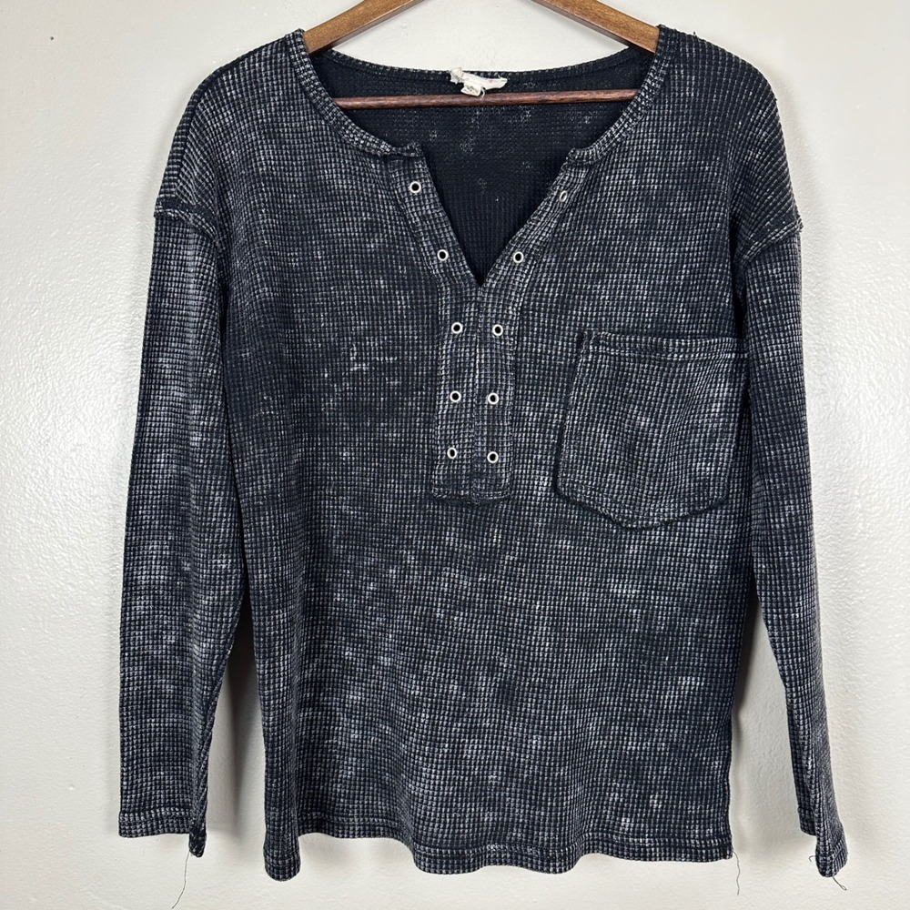 BiBi Women Small Henley Top Charcoal Gray Acid Wash Waffle Knit IP4242